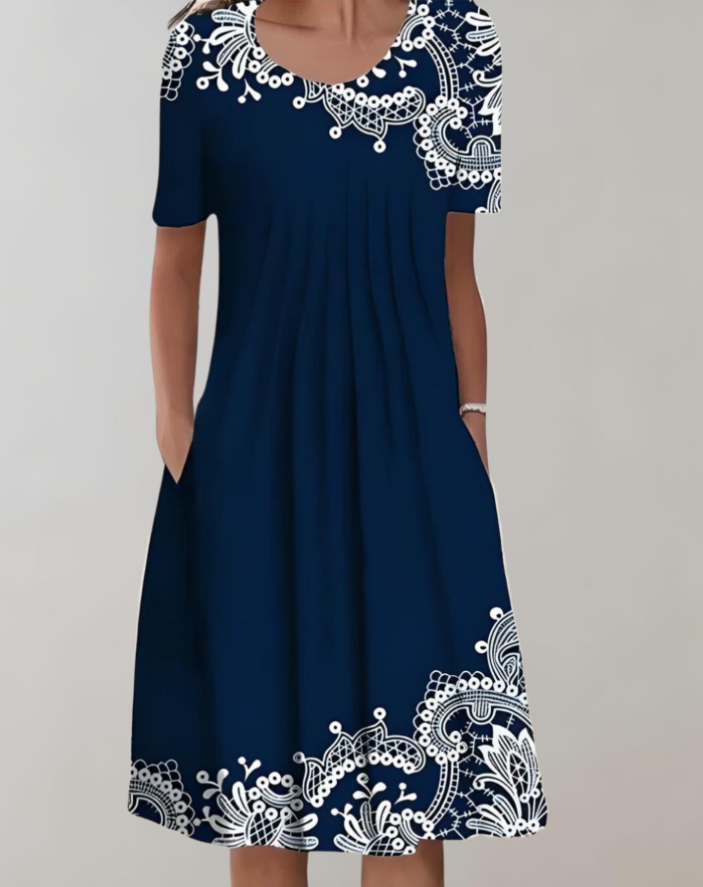 Daryl | Effortless and Trendy winter Dress