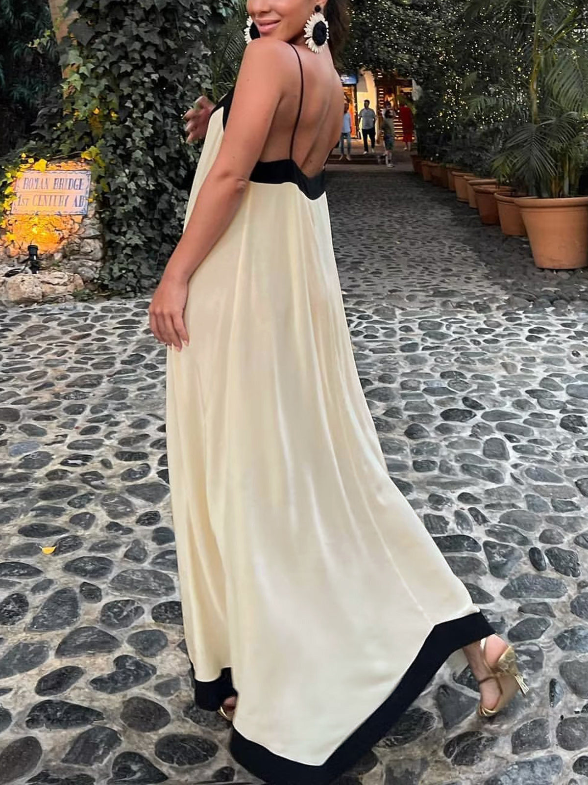 Ariadne | Casual and Stylish winter Dress