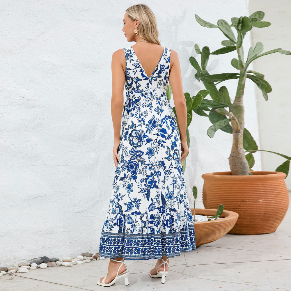 Gustava | Casual and Fashionable winter Dress