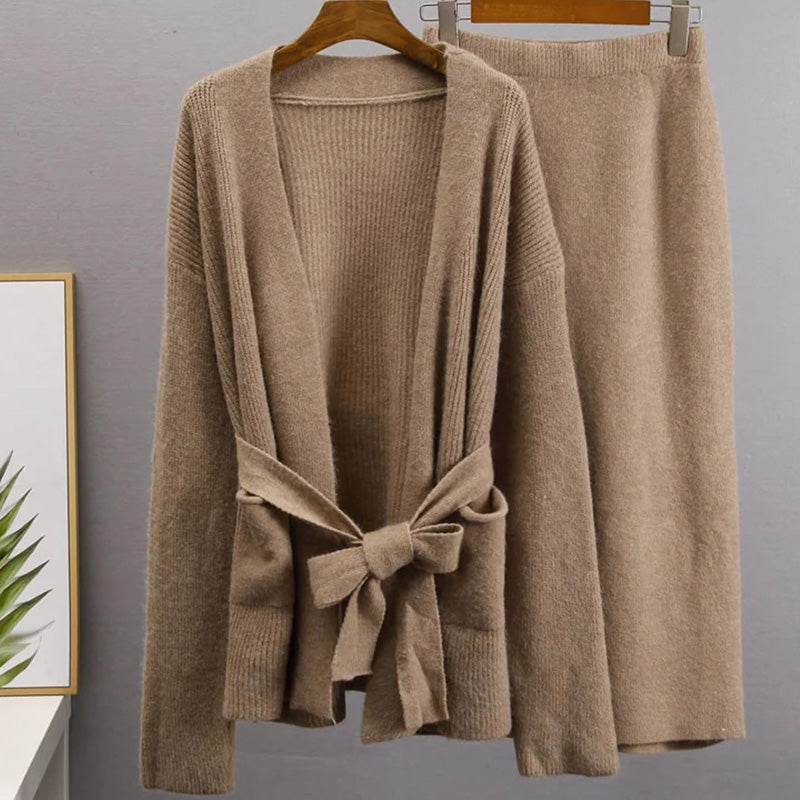Anora | Set d'hiver tendance et minimaliste